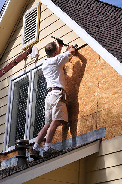 Best Construction Debris Removal  in Milan, MO